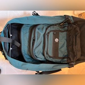 Eagle Creek Carry On Convertible Double Back Pack option Roller Bag 24”